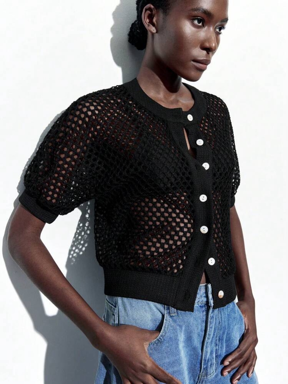Black Open-Knit Short Sleeve Cardigan - Picture 4 of 5